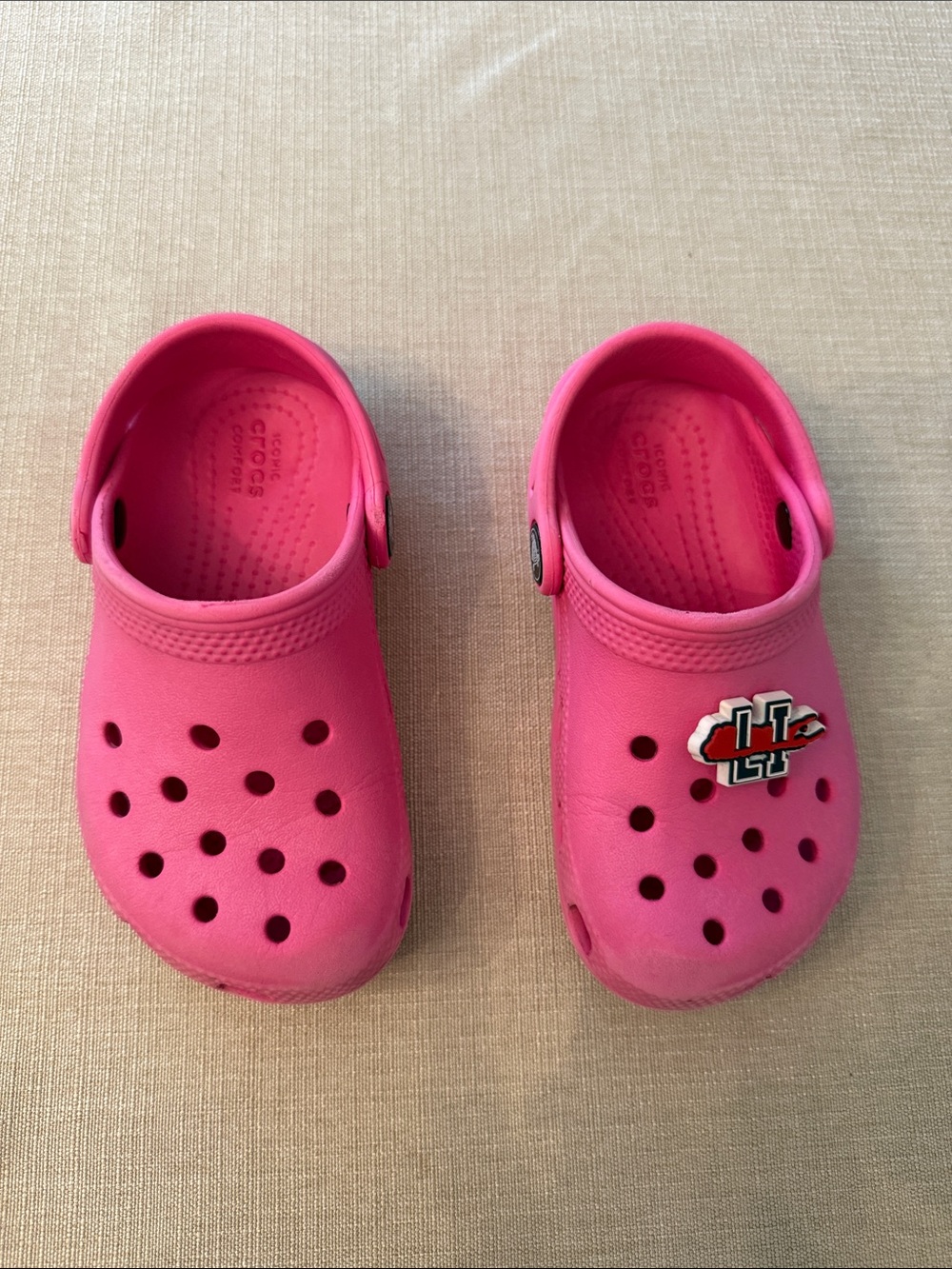 CROCS Kids Classic Clog in Bright Pink with Jibbitz Charm